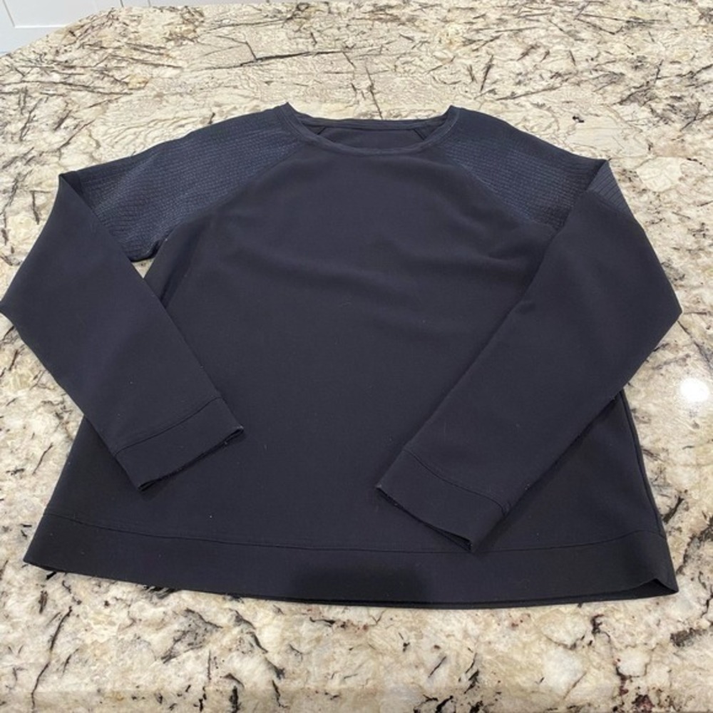 Vince Black Silk Embellished Shoulders CrewNeck Sweatshirt size XS